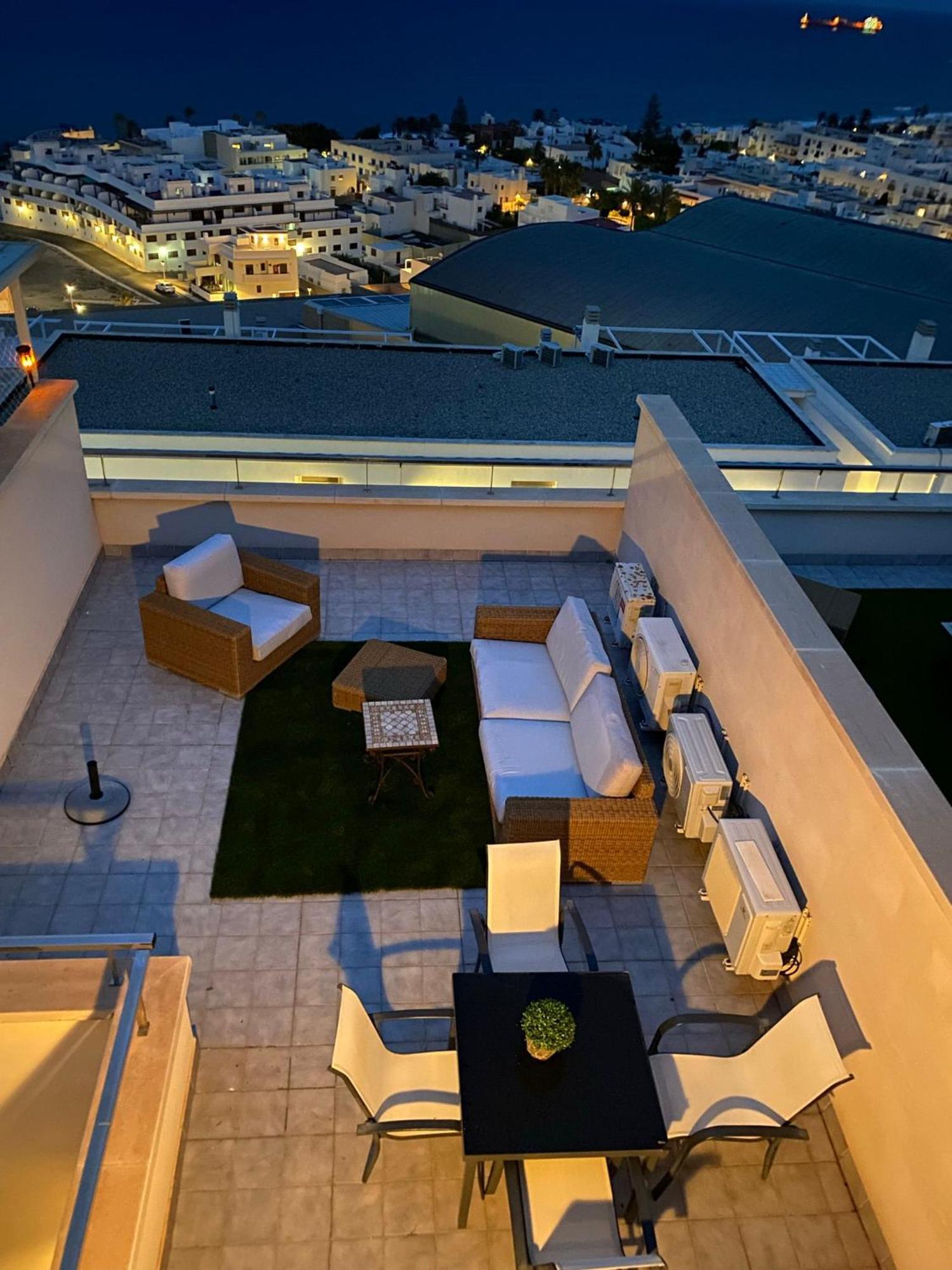 Appartamento Candela 55 Duplex Con Terraza Y Piscina *